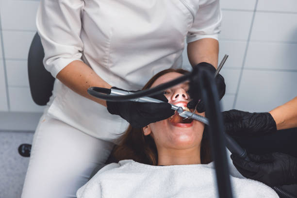 Best Cracked Tooth Emergency Dentist  in Grandview Plaza, KS